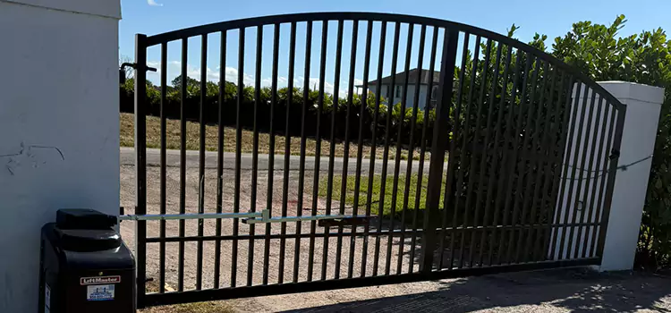 Driveway Fence Repair Spanaway